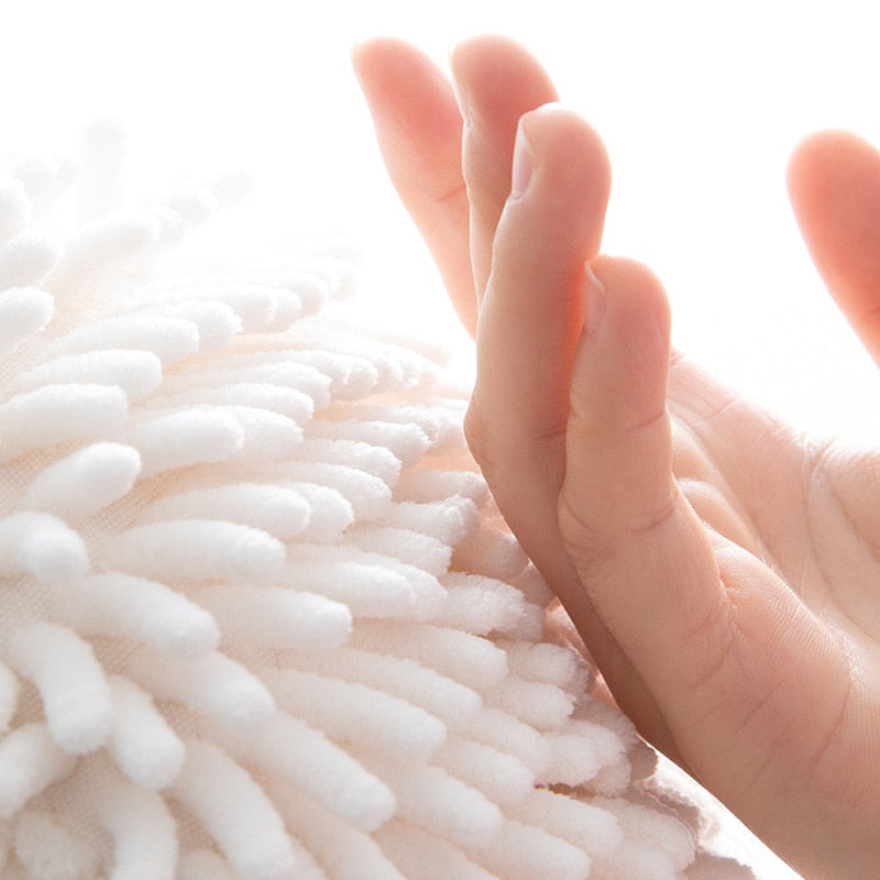 Super Absorbent Wall-Mounted Hand Towel Ball